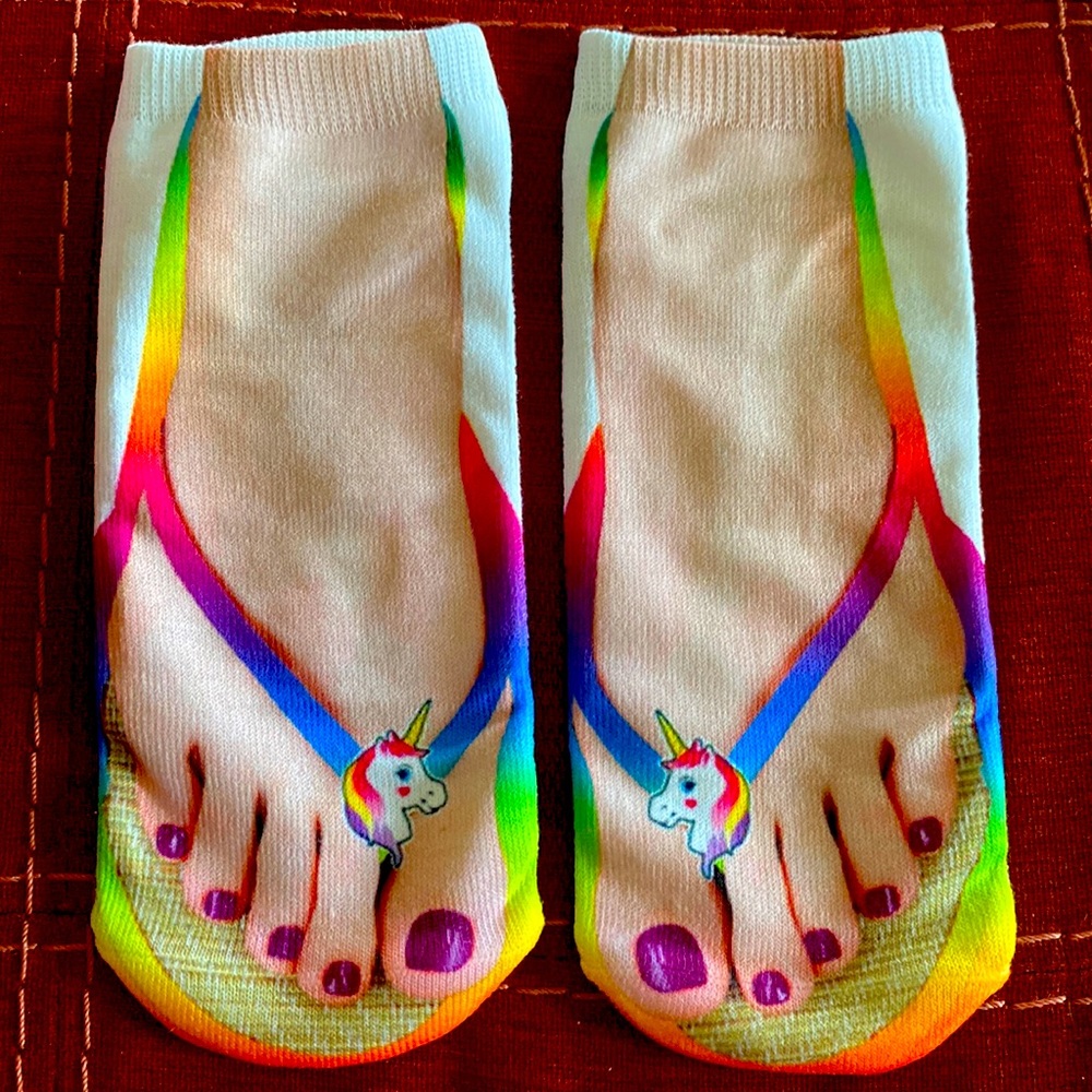 🌟🆕FUN SOCKS: Unicorn Thong Sandal Crew socks- Women’s size 6 to 8